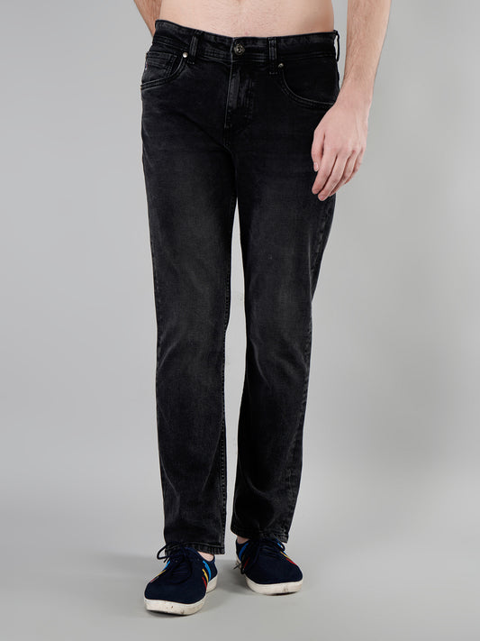 Buy Men Black Light Wash Carrot Fit Jeans Online - 478570 | Peter England