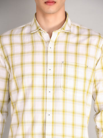 Men's Cotton Checkered Regular Fit Casual Shirt